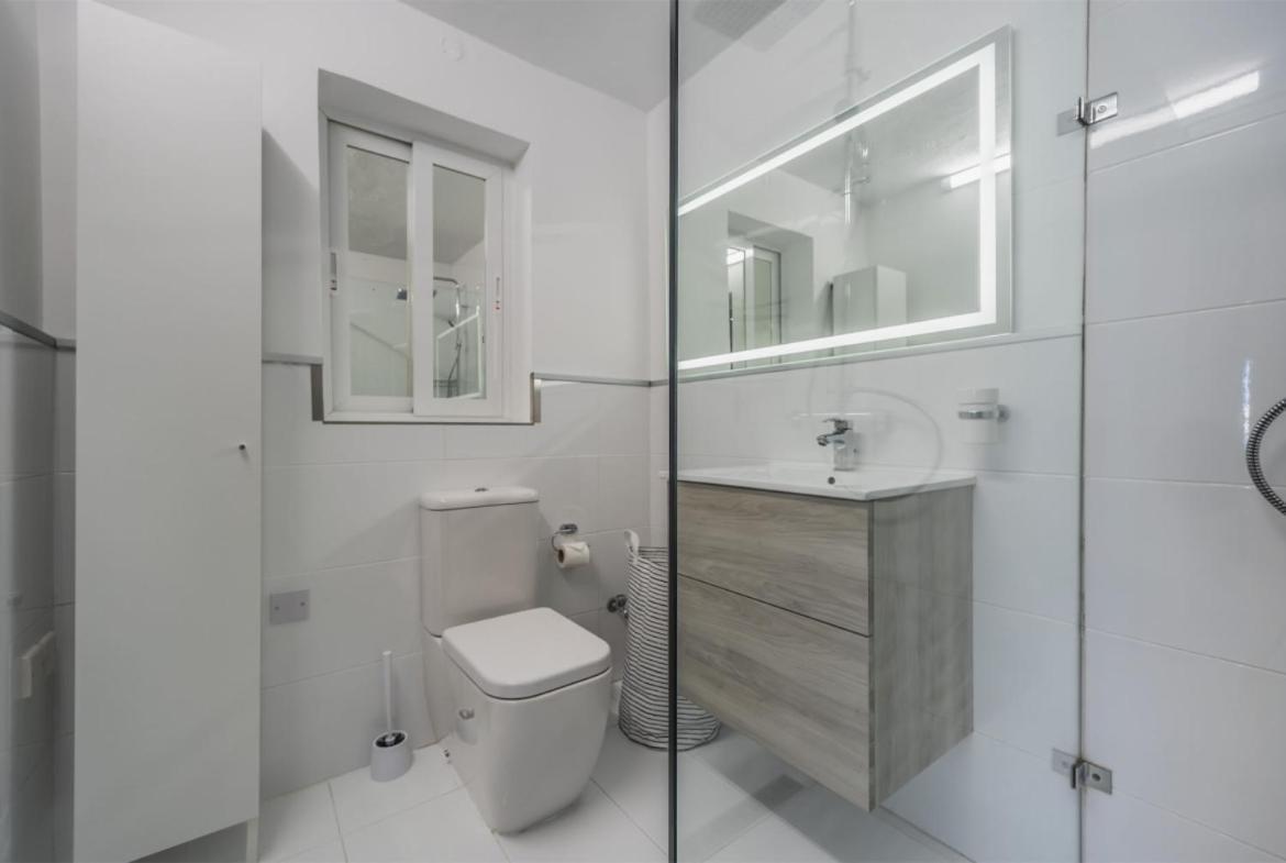 Deluxe Seaview Apartment Saint Julian's エクステリア 写真
